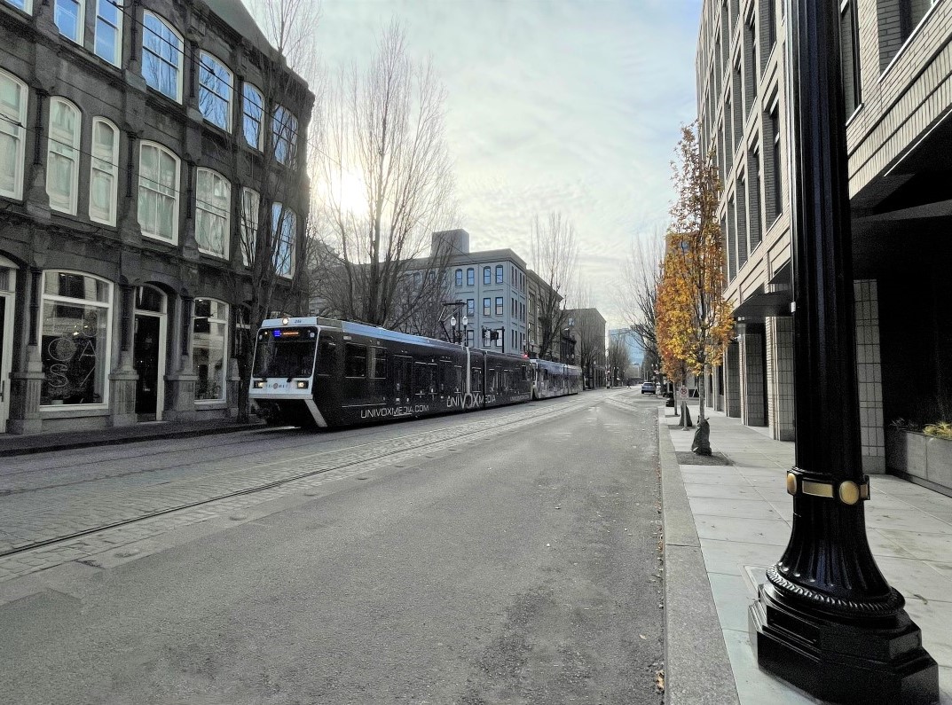 Place Petal | Building features | Transportation and Historic District